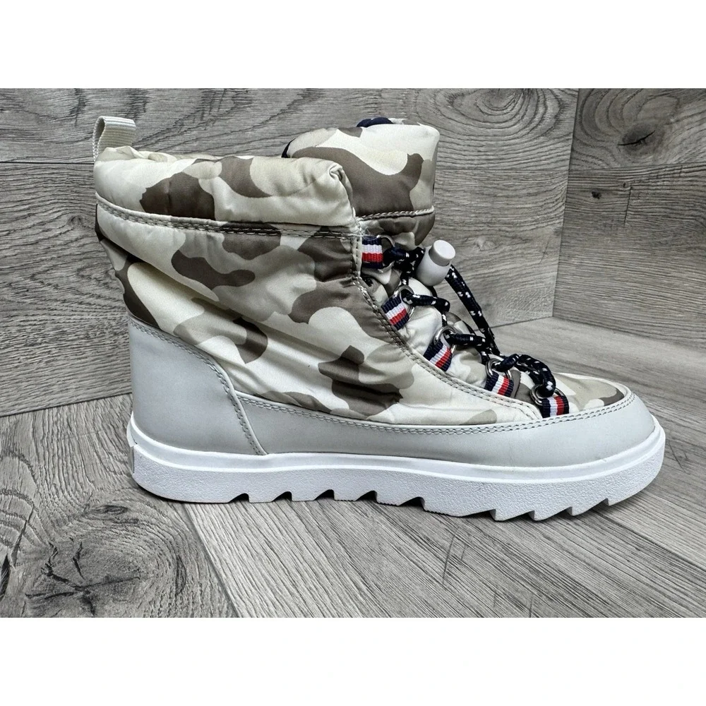 Women's Tommy Hilfiger Camo Waterproof Snow Boots Size 6 M